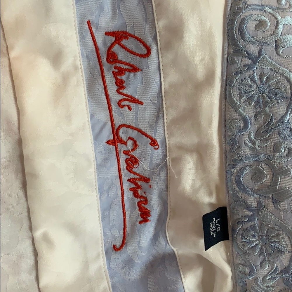 Like New- Robert Graham Button Down- - image 5